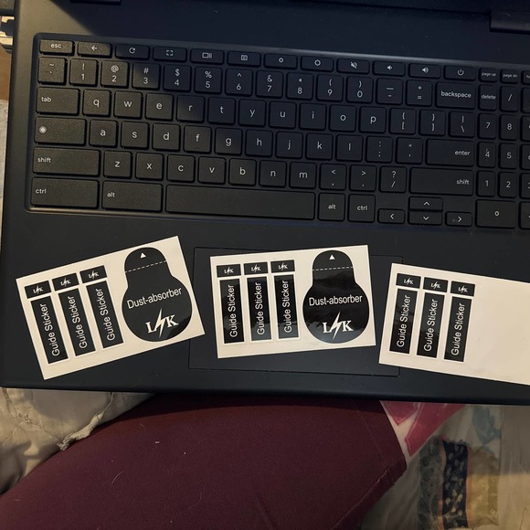 iPhone 7 screen protector 2 pack - Picture 3 of 6